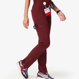 Yola Figs Scrub Pants - XS/Tall - Burgundy